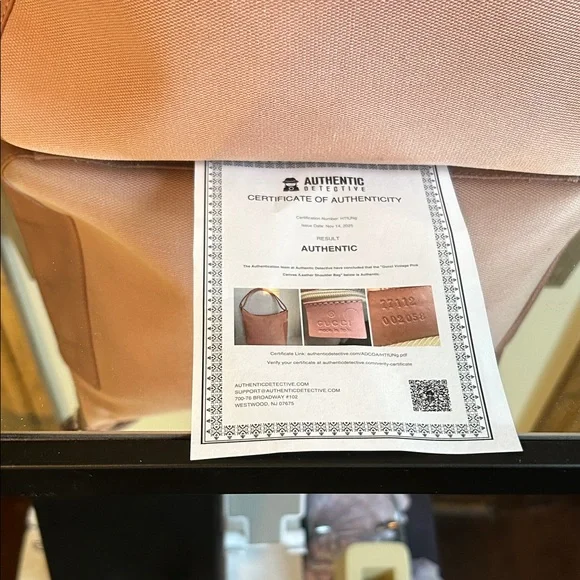 Gucci Pink Shoulder Bag - Picture 3 of 16